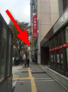 �肢�N���[�o�[